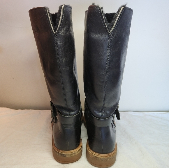 Timberland black sheerling boots - Picture 7 of 11